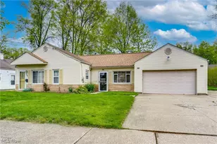 763 Lindsay Ave, Akron, OH 44306 - Photo 2