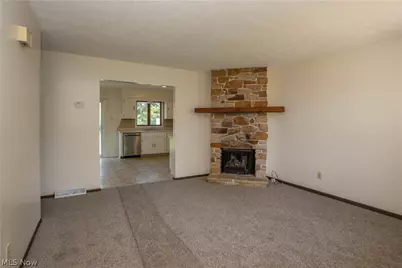 3615-3617 Mount Pleasant Street NW, North Canton, OH 44720 - Photo 8