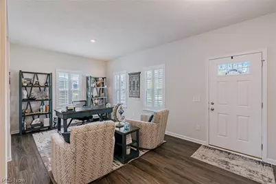 9049 Winfield Lane, North Ridgeville, OH 44039 - Photo 4