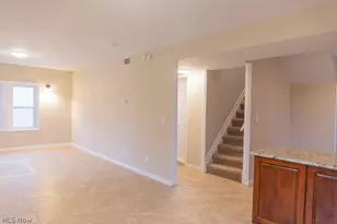 941 Owego St, Painesville, OH 44077 - Photo 12