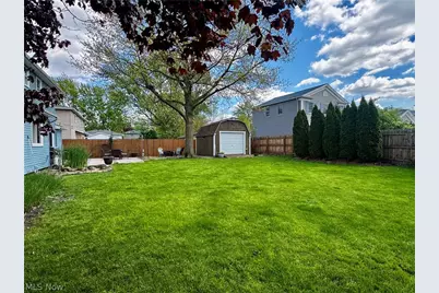 17051 Hunting Meadows Drive, Strongsville, OH 44136 - Photo 44