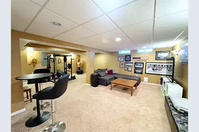 17051 Hunting Meadows Drive, Strongsville, OH 44136 - Photo 38