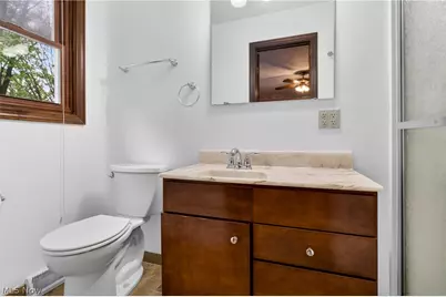 1097 Center Street E, Warren, OH 44481 - Photo 32