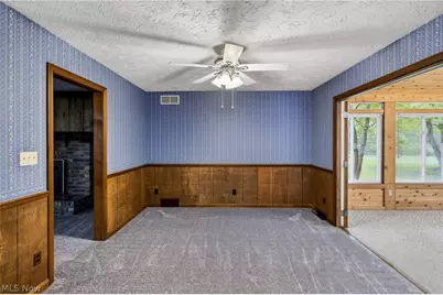 1097 Center Street E, Warren, OH 44481 - Photo 20