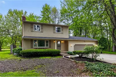 1097 Center Street E, Warren, OH 44481 - Photo 2