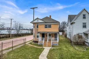 1476 W 107th St, Loveland, OH 44102 - Photo 1