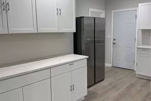 434 5th St SW, Massillon, OH 44647 - Photo 6