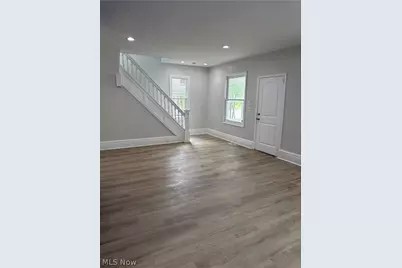 434 5th Street SW, Massillon, OH 44647 - Photo 10