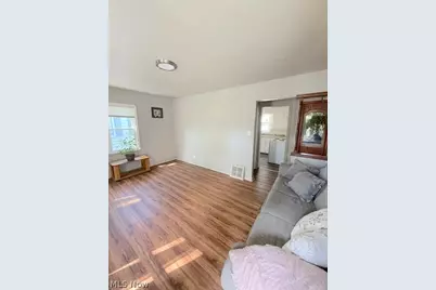 238 The Brooklands, Akron, OH 44305 - Photo 4