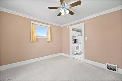 3810 Russell Avenue, Parma, OH 44134 - Photo 10
