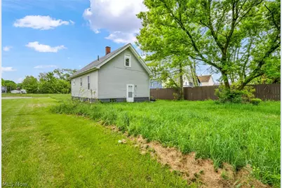 1714 Long Avenue, Lorain, OH 44052 - Photo 4