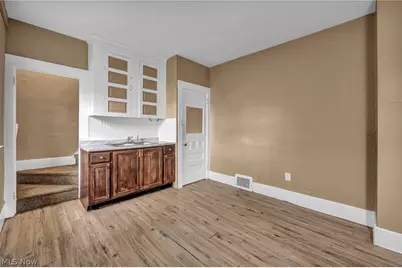 1714 Long Avenue, Lorain, OH 44052 - Photo 10