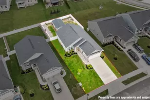 998 Sunrise Wy, Akron, OH 44312 - Photo 44