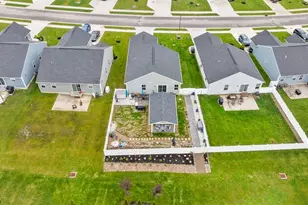 998 Sunrise Wy, Akron, OH 44312 - Photo 46