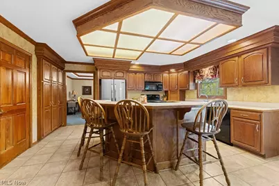 6962 Mapleridge Circle NW, Canton, OH 44718 - Photo 12