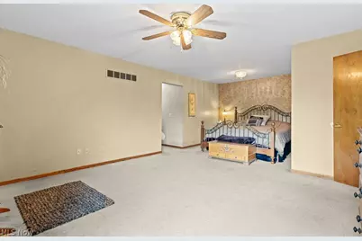 6962 Mapleridge Circle NW, Canton, OH 44718 - Photo 22