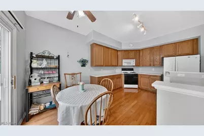 10500 W Ravine View Court, North Royalton, OH 44133 - Photo 24