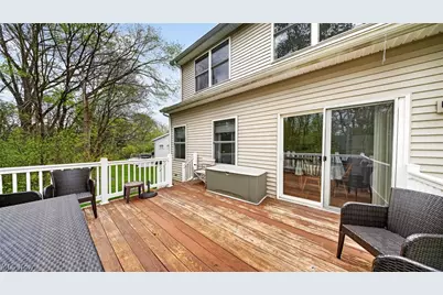 10500 W Ravine View Court, North Royalton, OH 44133 - Photo 6