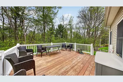 10500 W Ravine View Court, North Royalton, OH 44133 - Photo 8