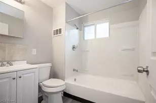 3409 W 86th St, Loveland, OH 44102 - Photo 14