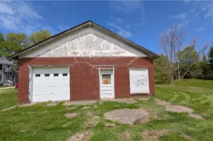 406 E Main Rd, Conneaut, OH 44030 - Photo 24