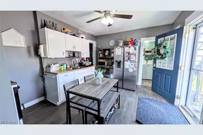406 E Main Road, Conneaut, OH 44030 - Photo 8