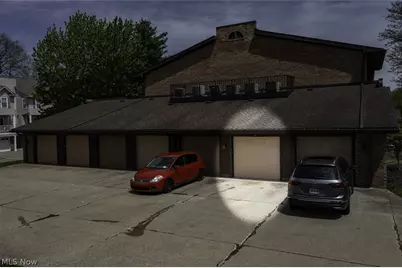 600 Tollis Parkway #209, Grandview Heights, OH 44147 - Photo 24