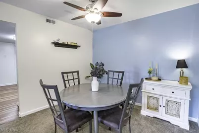 600 Tollis Parkway #209, Grandview Heights, OH 44147 - Photo 8