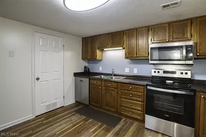600 Tollis Parkway #209, Grandview Heights, OH 44147 - Photo 10