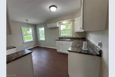 2502 Stocker Avenue, Youngstown, OH 44505 - Photo 14