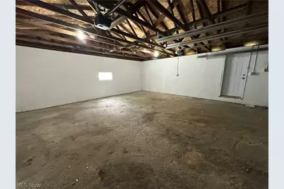 2502 Stocker Avenue, Youngstown, OH 44505 - Photo 20