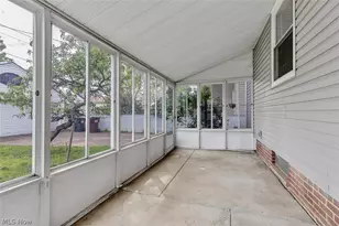7503 Whittington Dr, Parma, OH 44129 - Photo 28