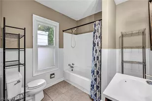 262 E Walnut St, Wadsworth, OH 44281 - Photo 22