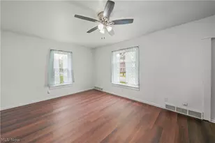 642 Parkman Rd NW, Warren, OH 44485 - Photo 4