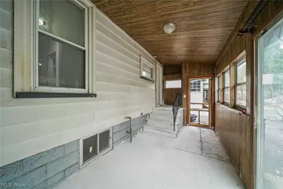 642 Parkman Road NW, Warren, OH 44485 - Photo 10
