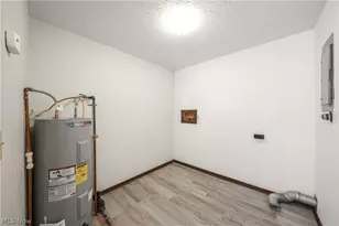 259 Nauman St, Bucyrus, OH 44820 - Photo 12