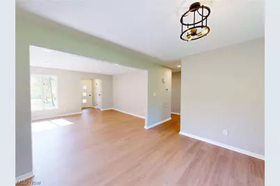 10635 Hickory Hill Court, Kirtland, OH 44094 - Photo 18