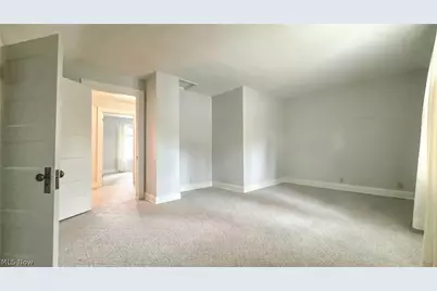 1923 Norwood Boulevard, Zanesville, OH 43701 - Photo 34