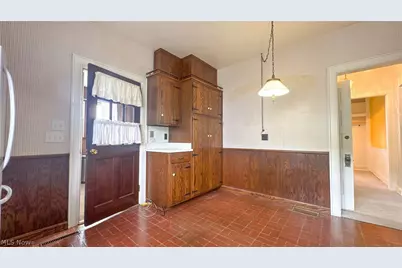 1923 Norwood Boulevard, Zanesville, OH 43701 - Photo 16