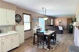 3906 Webb Rd, Ravenna, OH 44266 - Photo 6