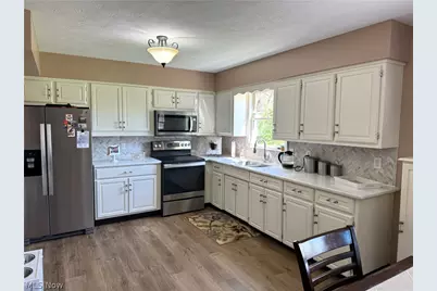3906 Webb Road, Ravenna, OH 44266 - Photo 4