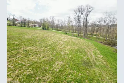 8480 Possum Hollow Road NW, Dundee, OH 44624 - Photo 4
