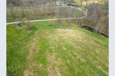 8480 Possum Hollow Road NW, Dundee, OH 44624 - Photo 2