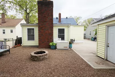 241 Inwood Boulevard, Avon Lake, OH 44012 - Photo 8