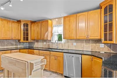 1772 High Street, Cuyahoga Falls, OH 44221 - Photo 22