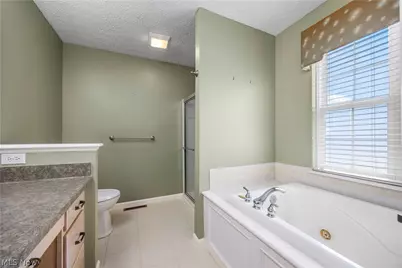 407 Clearbrook Drive, Avon Lake, OH 44012 - Photo 16