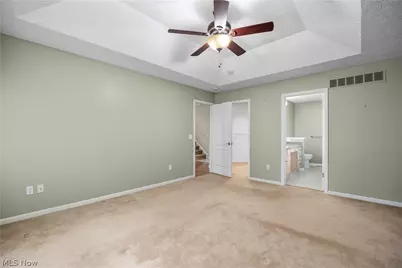 407 Clearbrook Drive, Avon Lake, OH 44012 - Photo 14