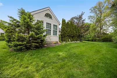 407 Clearbrook Drive, Avon Lake, OH 44012 - Photo 42