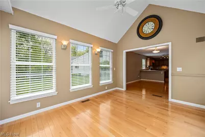 407 Clearbrook Drive, Avon Lake, OH 44012 - Photo 24