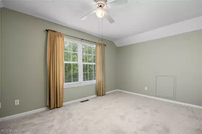 407 Clearbrook Drive, Avon Lake, OH 44012 - Photo 34